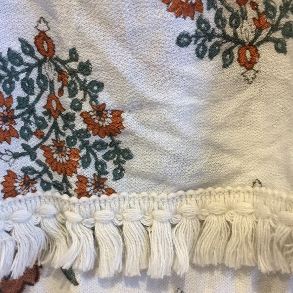 Exhilaration Bohemian Fringe Hem Peasant Blouse Size Medium Short Sleeve Resale - Picture 11 of 16